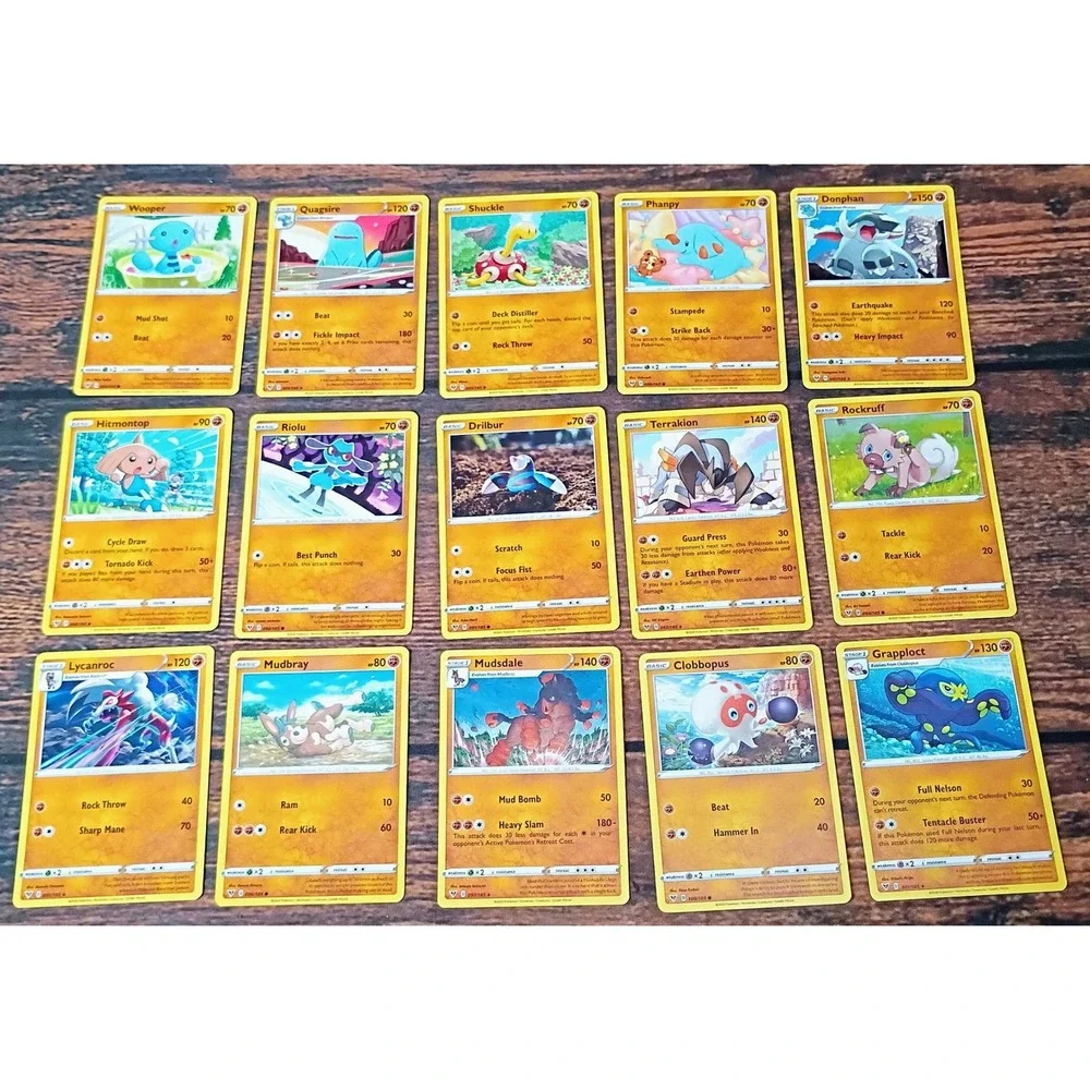 Pokemon TCG Vivid Voltage 116 Card Bulk Lot Charmander Flareon Vaporeon Jolteon